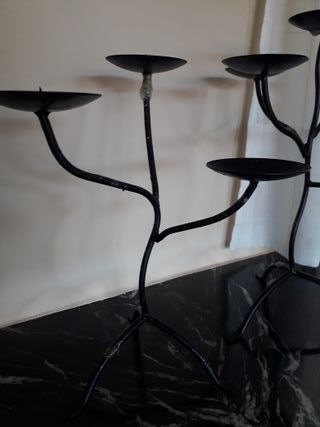 JUEGO DOS CANDELABROS