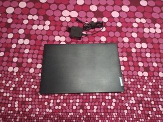 Lenovo V145-15AST AMD A4