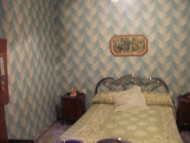 CASA CENTRICA EN LOS NAVALUCILLOS