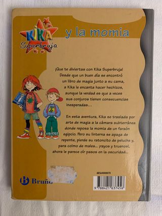 Kika superbruja y la momia