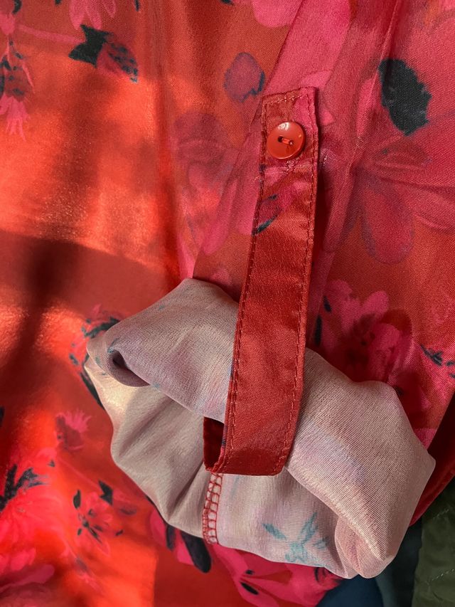 Camisa estampada sedosa