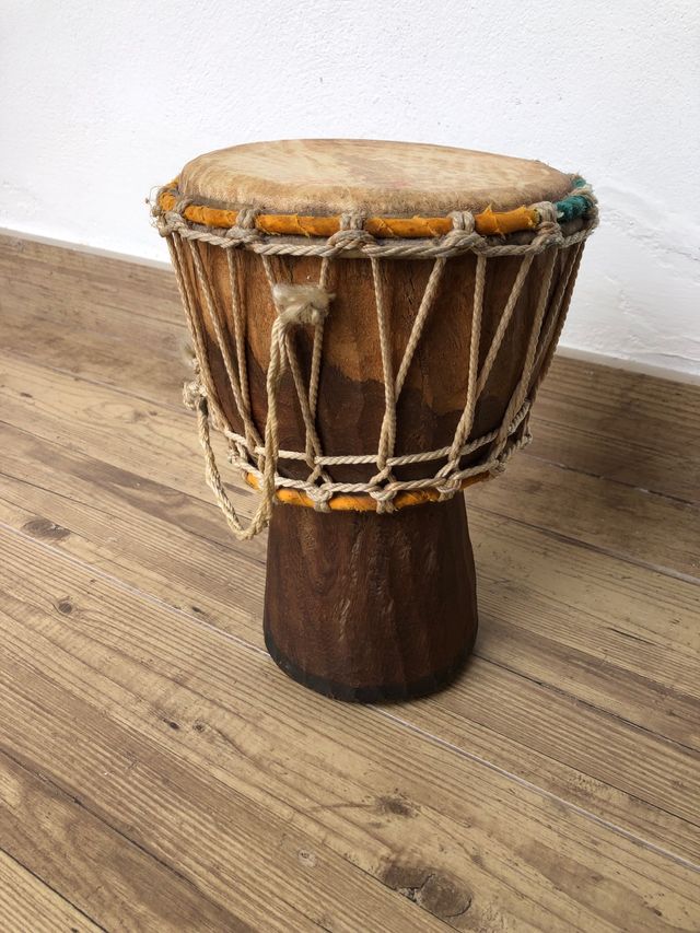 Timbal africano antiguo de segunda mano por 14 EUR en Sevilla en WALLAPOP