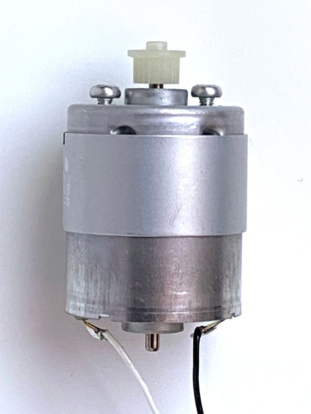 Motore elettrico 3-12 V cc