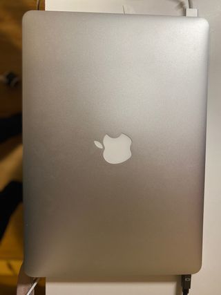 MacBook Air i5 INTERNACIONAL