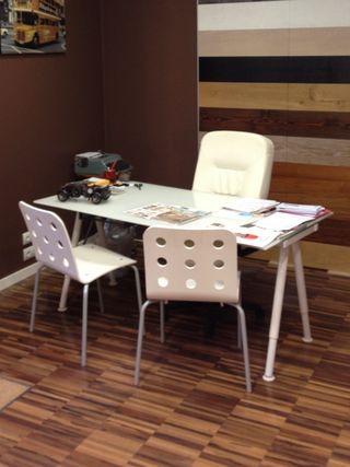 Mesa de cristal Ikea tipo oficina