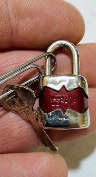 HERRAMIENTAS , CANDADOS ANTIGUOS RGM