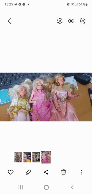 muñecas