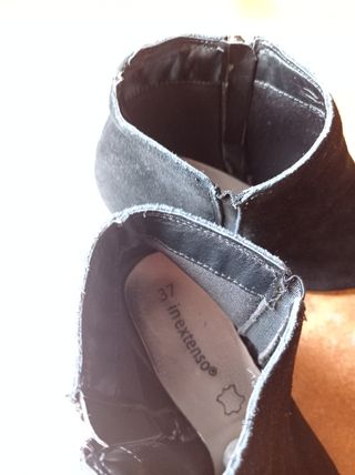 Botines de ante (piel) negros