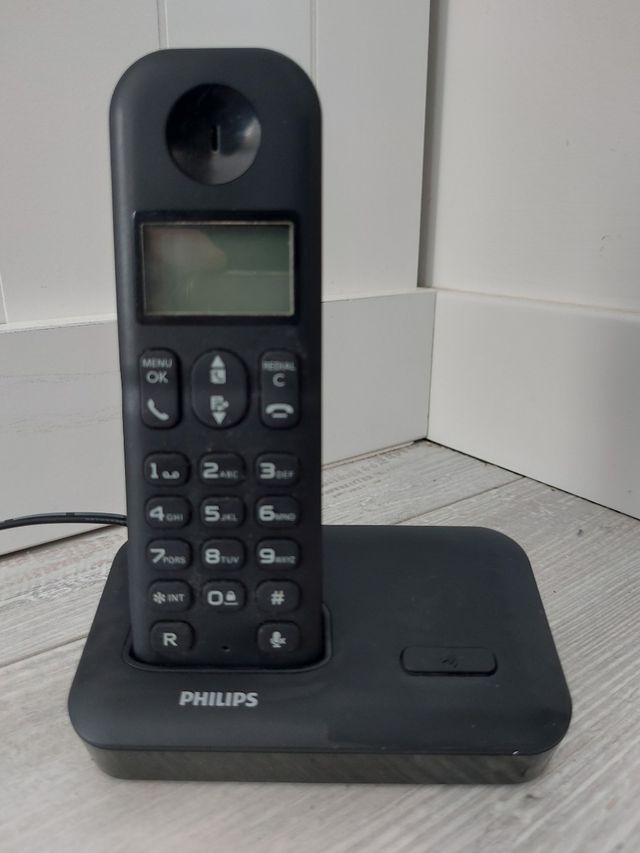 Telefono PHILIPS modelo D150