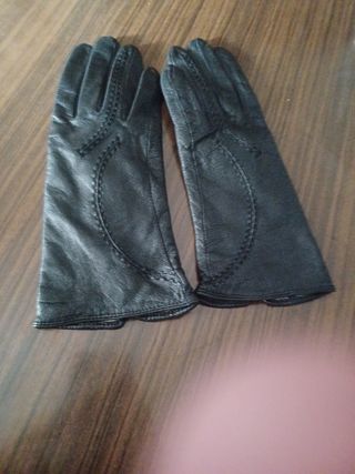 GUANTES NEGROS