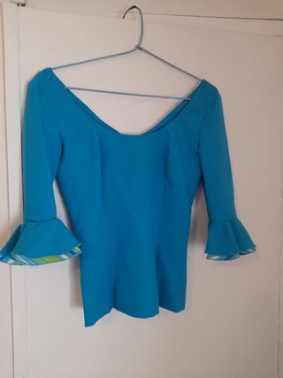 traje gitana 2 piezas, con 3 modelos, talla 36