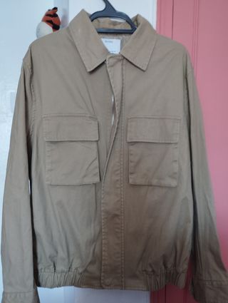 Chaqueta Bershka 