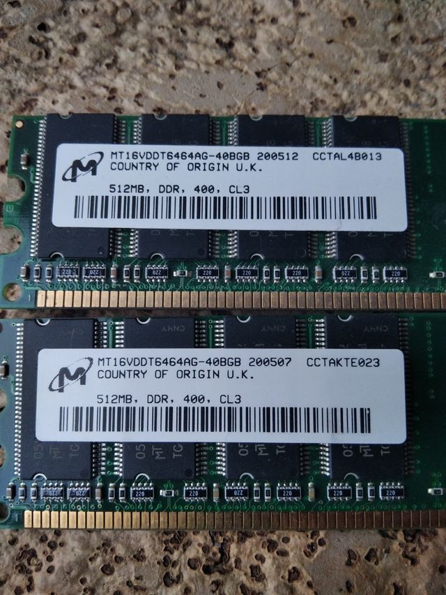 Memorias Micron DDR 400 2x512mb CL3