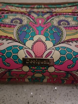 Portafoglio grande Desigual