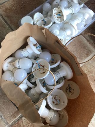 Portalámparas, Bombillas, Enchufes y Apliques