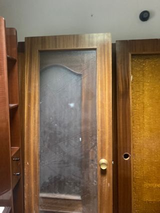 Pta Sapelly cristal a izq  72 x 2m 3 cm