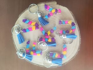 Llavero inicial personalizado.