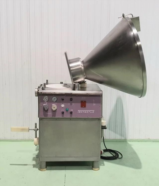EMBUTIDORA CON VACIO TECNOTRIP EC4N