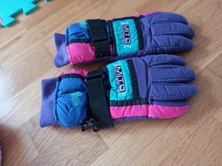 Lote Gorros diferentes tipo 4€