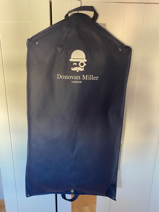 Chaqué de boda azul