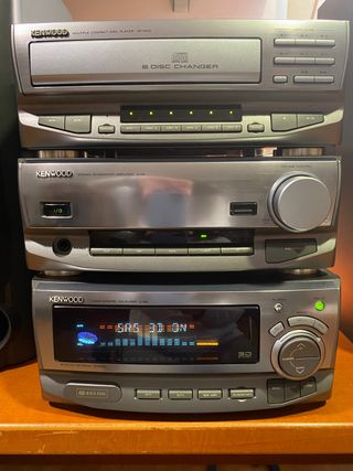 Cadena de música Kenwood