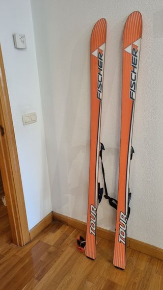 Equipo Travesia Skis Fischer fijaciones Titanal