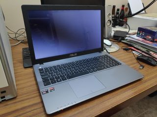 Portátil ASUS 8GB RAM