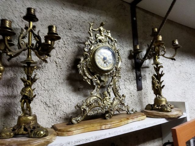 orologio e lampadari antichi e sorprendenti.game.game