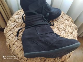 Botines plataforma negros