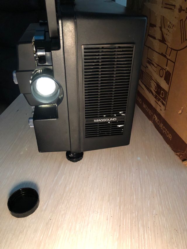 Proyector magnon sd 800.