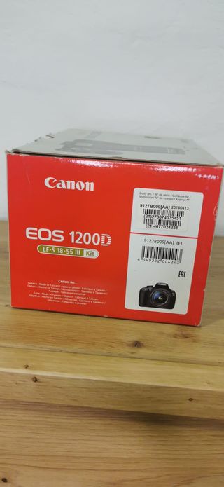 Canon EOS 1200D