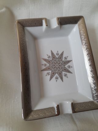 posacenere in porcellana bianca di Limoges frances