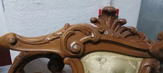 conjunto habitacion de madera y mármol.