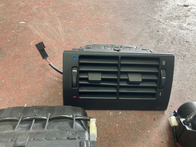 Rejilla trasera de aire bmw e39 serie5 