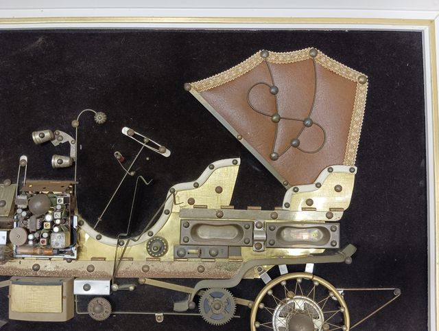 Radio con forma de coche antiguo