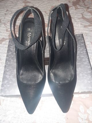 zapatos negros