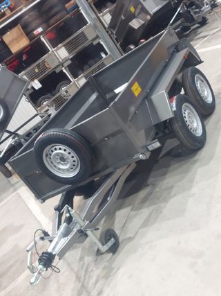 remolque basculante manual