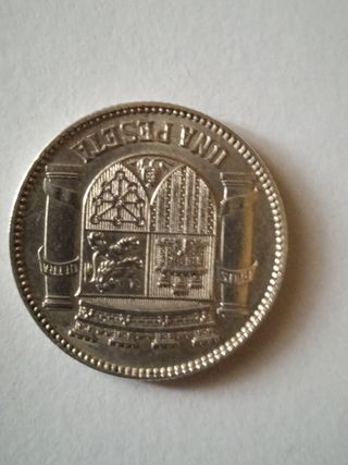 moneda 1 peseta plata 1933 girada 180 grados.    .
