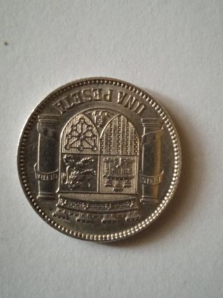 moneda 1 peseta plata 1933 girada 180 grados.    .