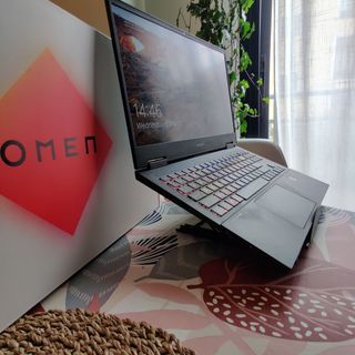HP OMEN RTX 2060 (15-en0005ns)