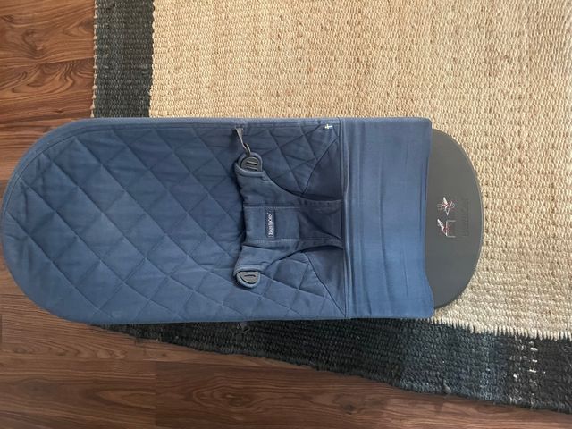 VENDO HAMACA BLISS BABYBJORN AZUL