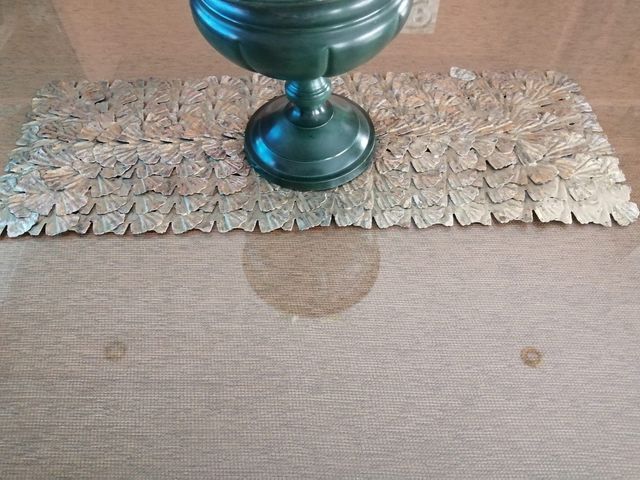 Camino de mesa o de entrada