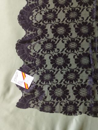 Mantilla niña negra NUEVA