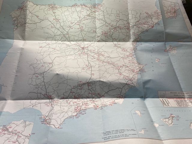 Lote de mapas e itinerarios antiguos
