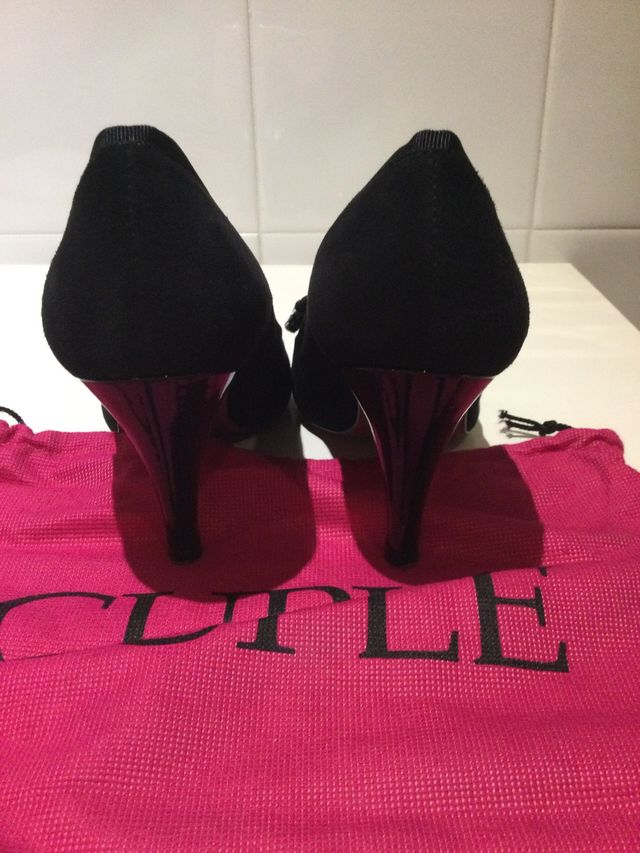 Tacones negros Cuplé