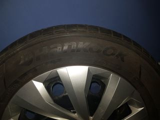 GOMAS CON TAPACUBOS VOLKSWAGEN POLO 2018