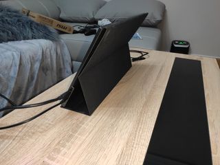 MSI OPTIX MAG161V Pantalla portátil ultrafina 