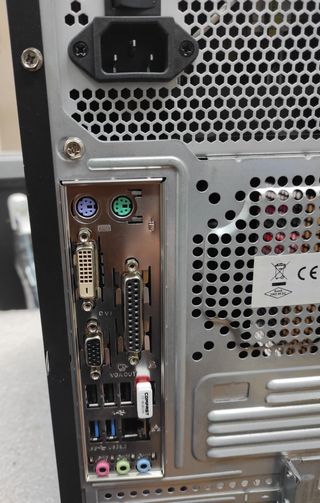 💻 Torre Ordenador ASUS i3-4150 8Gb RAM SSD