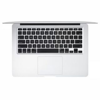 04 MacBook Air 13" 2017 256GB / 8GB / Sequoia 15.6