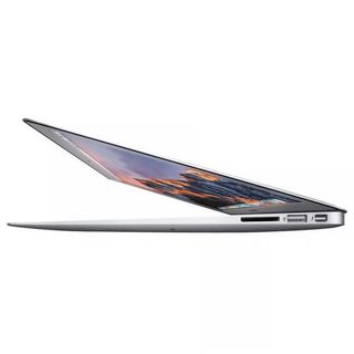 04 MacBook Air 13" 2017 256GB / 8GB / Sequoia 15.6